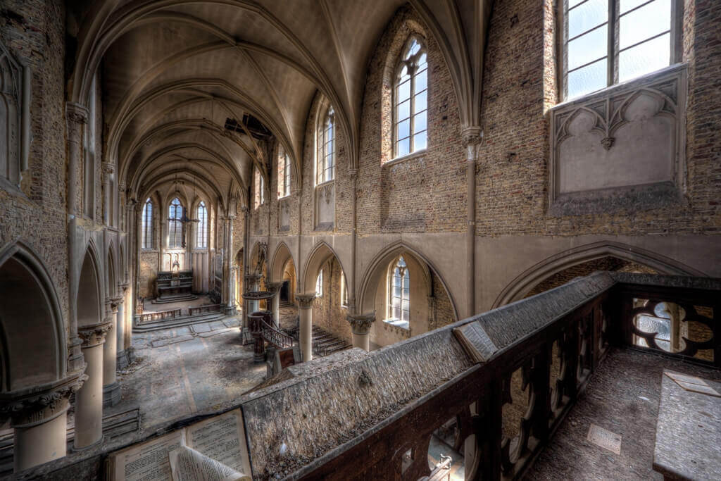 GE01_00256-websmall-Bleu-Christ-Church-02-ACI-120×80-266dpi.jpg