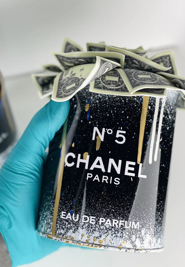 No5 black dollars