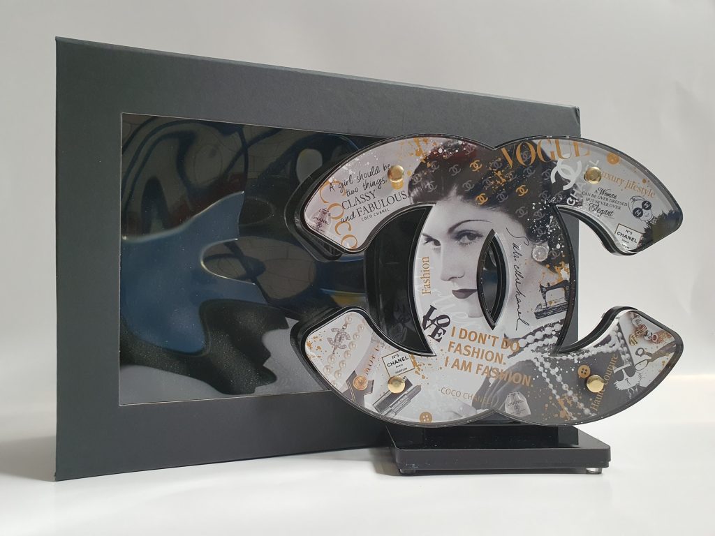 Acrylic Sculpture Chanel I – Ad van Hassel